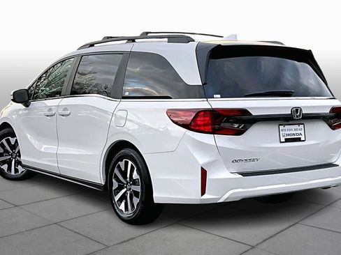 Certified 2026 Honda Odyssey EX-L image 12