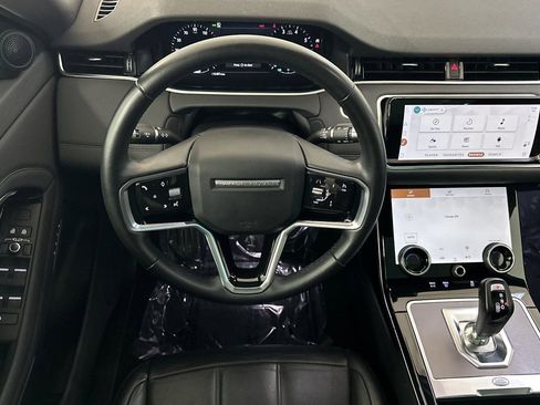 Used 2021 Land Rover Range Rover Evoque SE image 28