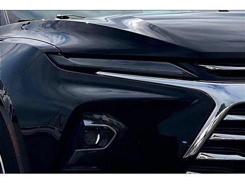 Used 2023 Chevrolet Blazer Premier w/ Enhanced Convenience Package AWD/4WD image 46