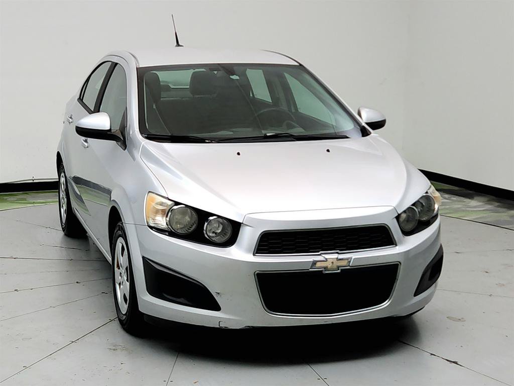 Used 2014 Chevrolet Sonic LS FWD image 2