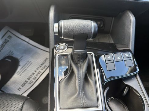 Used 2023 Kia Sportage EX AWD/4WD image 25