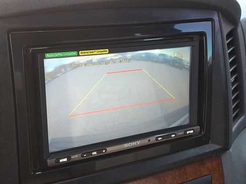 Used 2007 Jeep Grand Cherokee Overland image 17