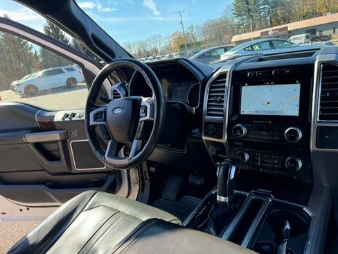 Used 2016 Ford F150 Platinum w/ Equipment Group 701A Luxury AWD/4WD image 18