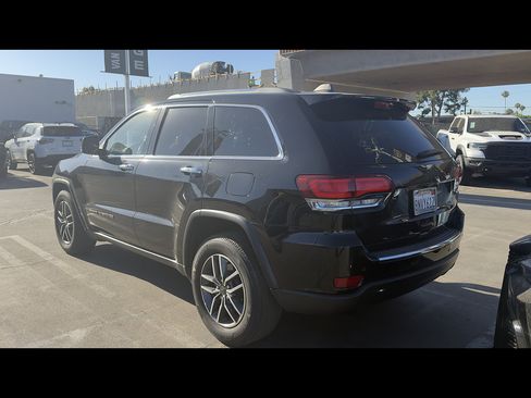 Used 2020 Jeep Grand Cherokee Limited RWD image 3