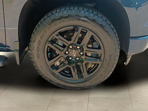 Used 2023 Chevrolet Silverado 1500 Custom AWD/4WD image 13