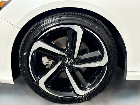 Certified 2022 Honda Accord Sport image 41