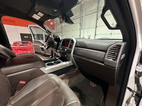 Used 2017 Ford F350 King Ranch w/ Chrome Package AWD/4WD image 18