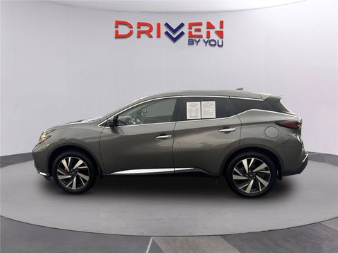 Used 2023 Nissan Murano SL w/ Cargo Package FWD image 7
