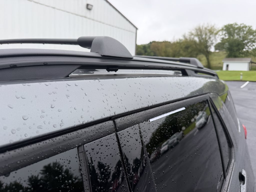 Used 2024 Ford Explorer XLT w/ Equipment Group 202A AWD/4WD image 17