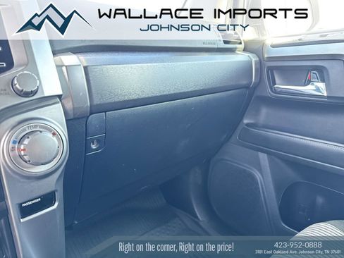 Used 2021 Toyota 4Runner SR5 image 21