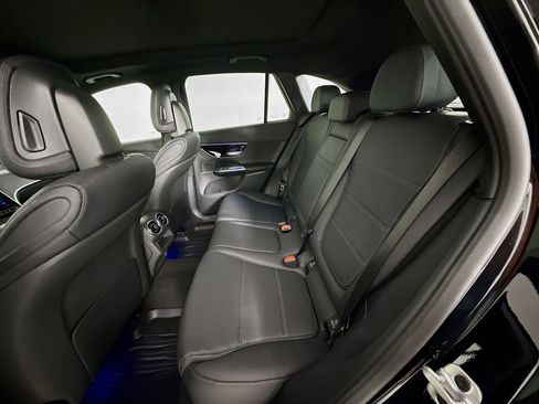 Used 2026 Mercedes-Benz GLC 300 4MATIC image 20