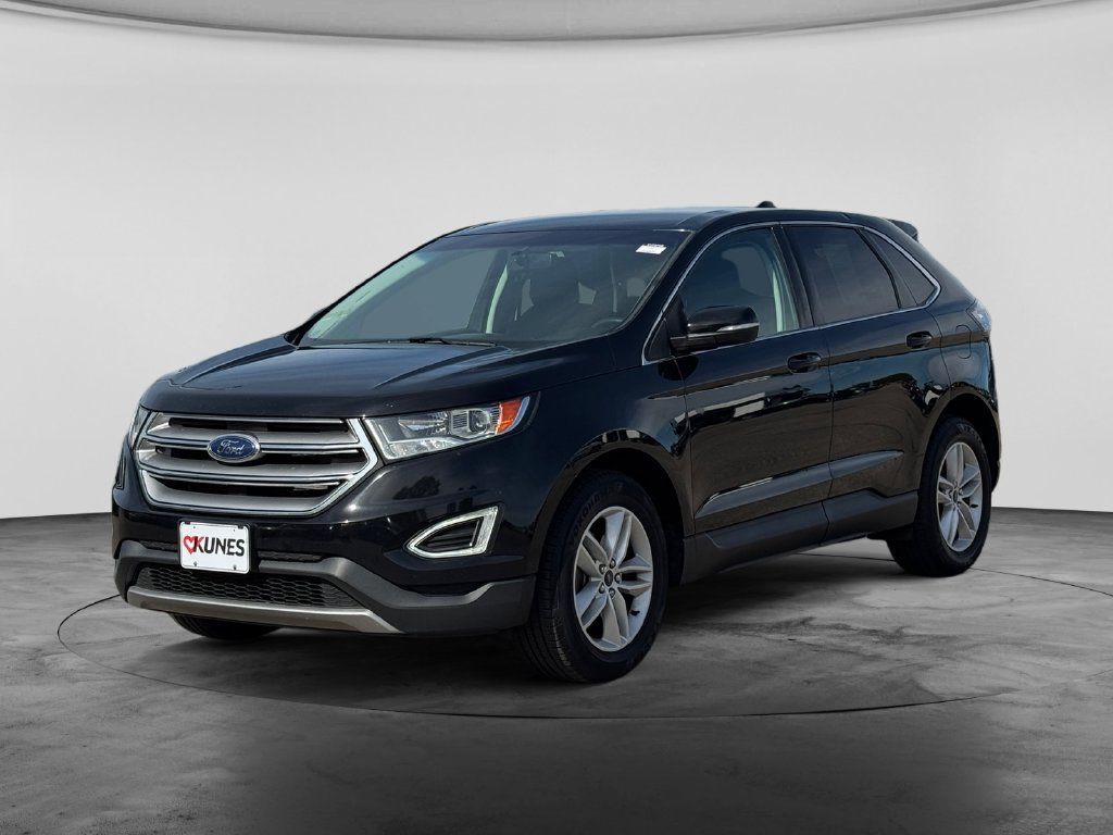 Used 2018 Ford Edge SEL FWD image 5