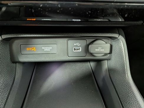 Used 2024 Honda Civic EX-L image 10