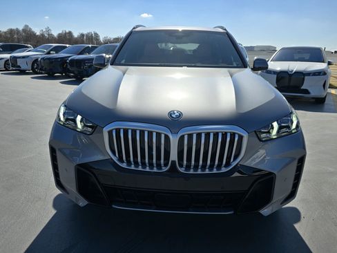 New 2026 BMW X5 xDrive50e w/ M Sport Package image 2