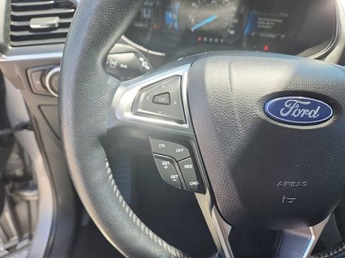Certified 2024 Ford Edge Titanium AWD/4WD image 15