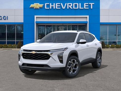 New 2026 Chevrolet Trax LT image 6