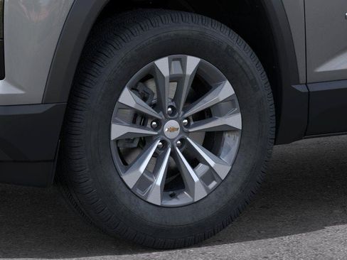 New 2026 Chevrolet Equinox LT w/ Convenience Package II AWD/4WD image 9