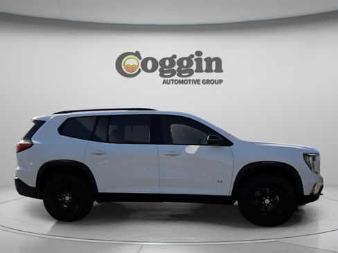 New 2026 GMC Acadia AT4 w/ Super Cruise Package image 8
