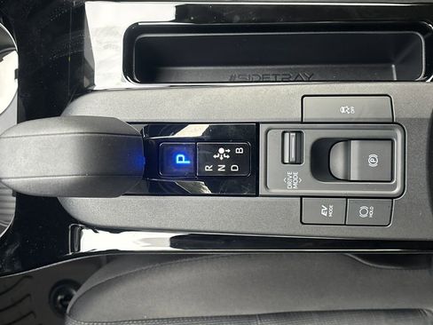 New 2026 Toyota Prius LE image 20