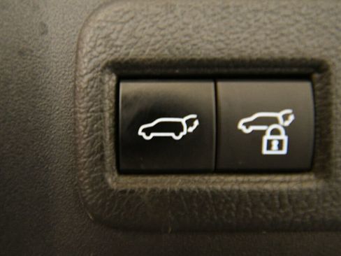 Used 2023 Subaru Solterra AWD image 22