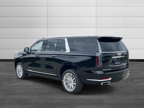 New 2026 Cadillac Escalade ESV Luxury image 3