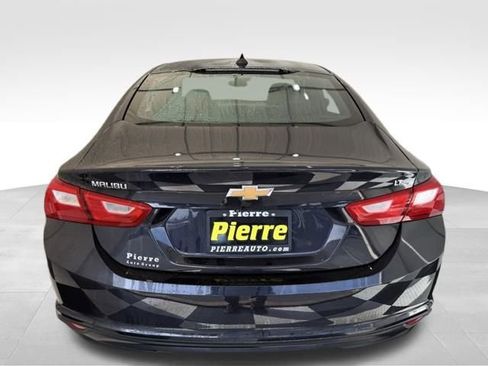 Used 2023 Chevrolet Malibu LT image 3
