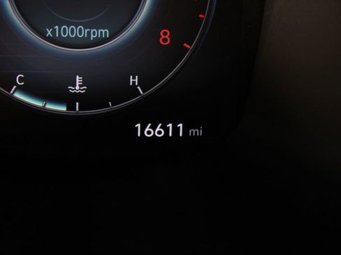 Certified 2023 Hyundai Santa Fe SEL w/ Premium Package image 31