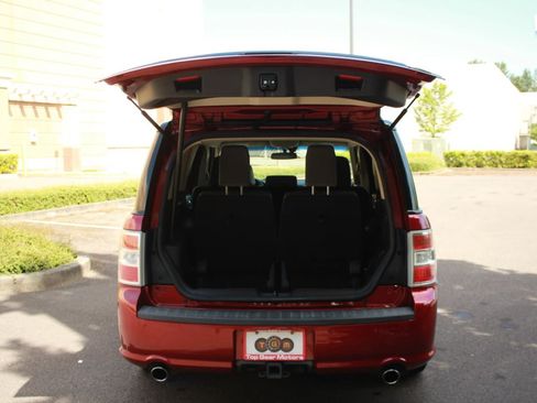 Used 2016 Ford Flex Limited w/ Equipment Group 303A AWD/4WD image 29