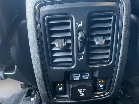 Used 2021 Jeep Grand Cherokee Overland image 21