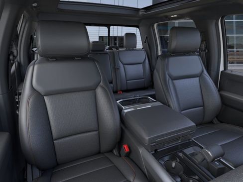 New 2025 Ford F150 Lariat w/ Equipment Group 502A High image 36