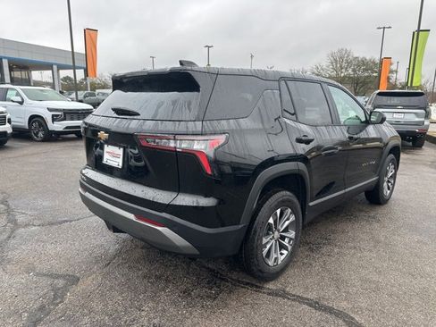 New 2026 Chevrolet Equinox LT image 3