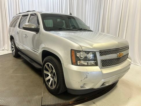 Used 2012 Chevrolet Suburban LTZ AWD/4WD image 26
