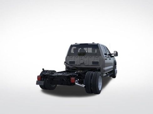 New 2026 Ford F450 XL w/ XL Chrome Package image 9