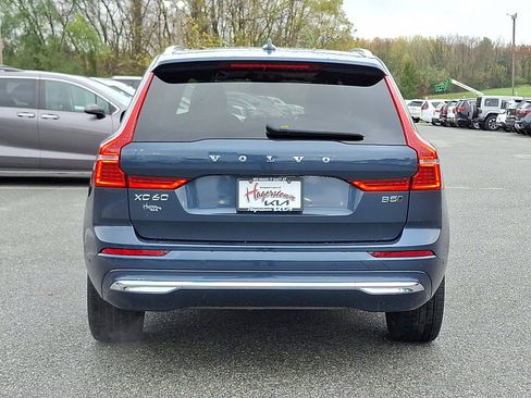 Used 2023 Volvo XC60 B5 Ultimate w/ Climate Package image 5