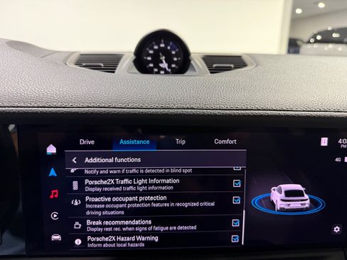 Used 2025 Porsche Panamera 4 AWD/4WD image 38