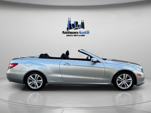 Used 2011 Mercedes-Benz E 350 Cabriolet image 2