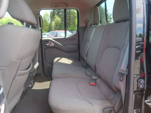 Used 2020 Nissan Frontier SV w/ Midnight Edition Floor Mats AWD/4WD image 21