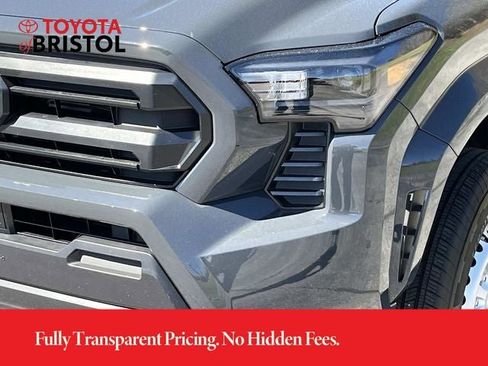 Used 2025 Toyota Tacoma SR RWD image 11