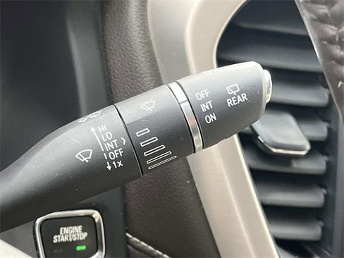 Used 2019 GMC Acadia Denali image 46