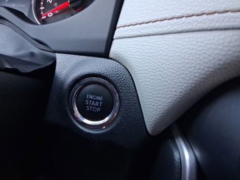 Used 2019 Toyota RAV4 XLE image 25