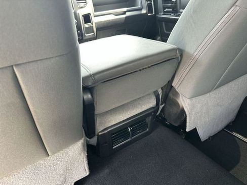 Used 2018 RAM 1500 Express w/ Express Value Package AWD/4WD image 23