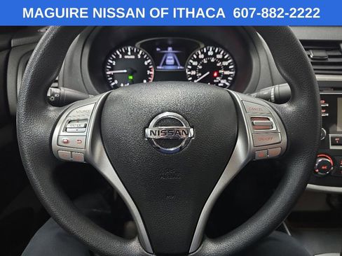 Used 2016 Nissan Altima 2.5 S w/ Power Driver Seat Package FWD image 18