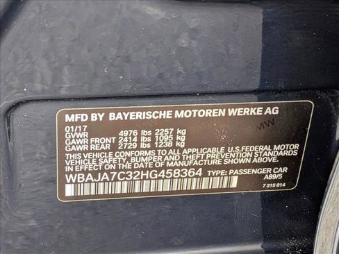 Used 2017 BMW 530i xDrive image 29