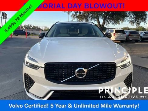 Certified 2024 Volvo XC60 B5 Core w/ Protection Package Premier AWD/4WD image 3