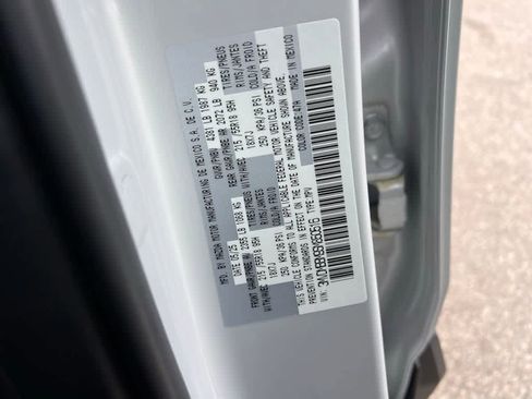 Used 2025 MAZDA CX-30 AWD 2.5 S w/ Select Sport Pkg image 34