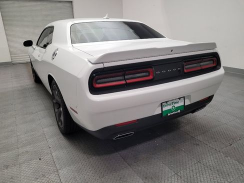 Used 2018 Dodge Challenger SXT Plus RWD image 6