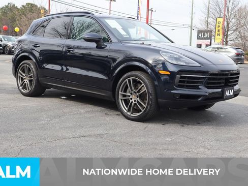 Used 2023 Porsche Cayenne S Platinum w/ Assistance Package image 5