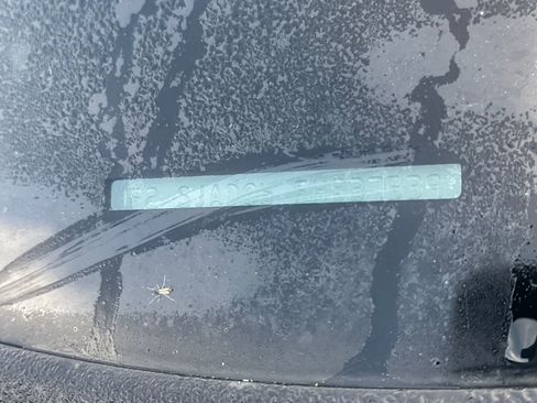 Used 2015 Subaru Forester 2.5i Premium w/ All-Weather Package image 2