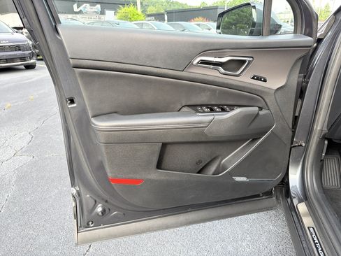 Used 2023 Kia Sportage SX FWD image 12