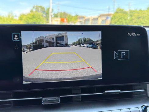 Used 2024 Hyundai Kona SEL FWD image 29